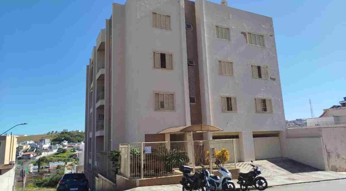 APARTAMENTO C 141 m² EXCELENTE NO VILA PINTO EM VARGINHA MG (69