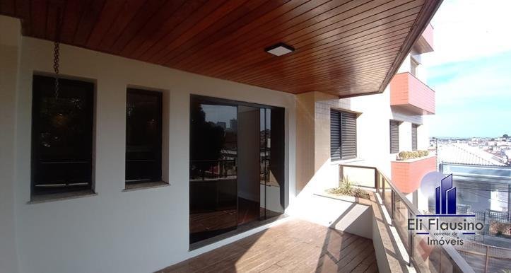 SUPER APARTAMENTO NO CENTRO DE VARGINHA MG (22)