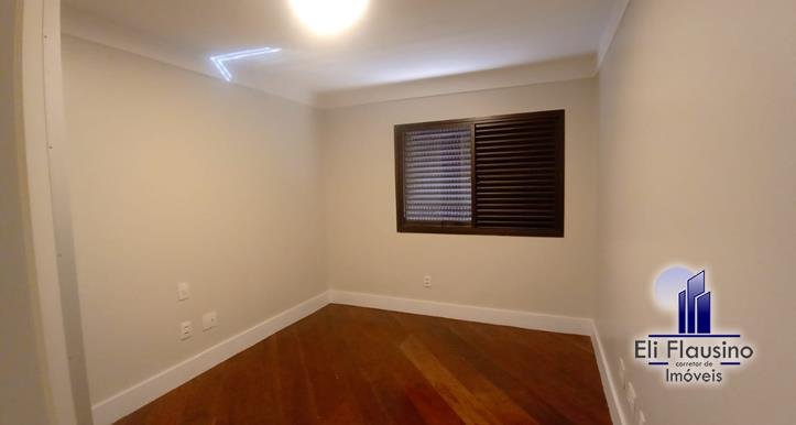 SUPER APARTAMENTO NO CENTRO DE VARGINHA MG (28)