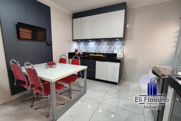 CASA FENOMENAL NO REZENDE EM VARGINHA MG (11)