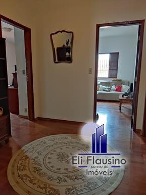 CASA FENOMENAL NO REZENDE EM VARGINHA MG (22)