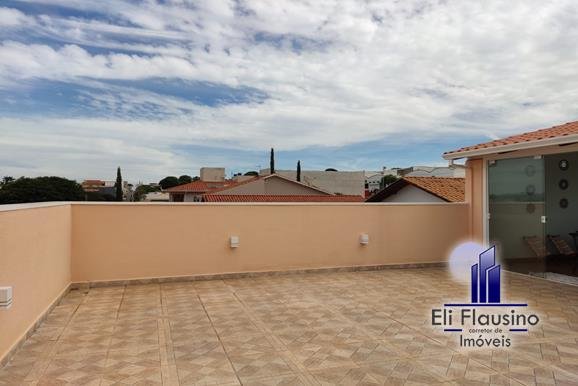 CASA FENOMENAL NO REZENDE EM VARGINHA MG (9)