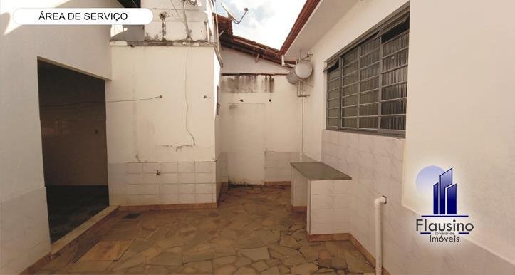 CASA TAMANHO FAMÍLIA NO BOM PASTOR EM VARGINHA MG (15)