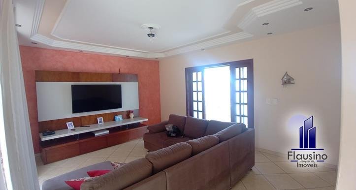 CASA NO BELA VISTA EM VARGINHA MG (27)