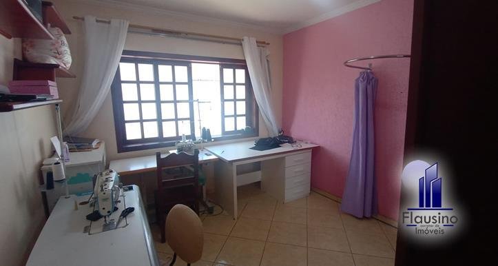 CASA NO BELA VISTA EM VARGINHA MG (28)