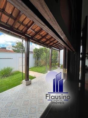 SUPER CASA NO NOVO HORIZONTE EM VARGINHA MG (4)