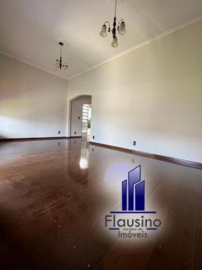 SUPER CASA NO NOVO HORIZONTE EM VARGINHA MG (9)