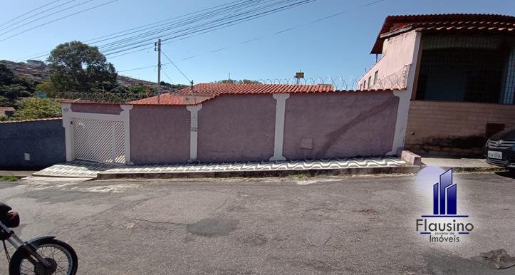 CASA EXCELENTE NO SION EM VARGINHA MG (14)