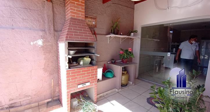 CASA EXCELENTE NO SION EM VARGINHA MG (2)