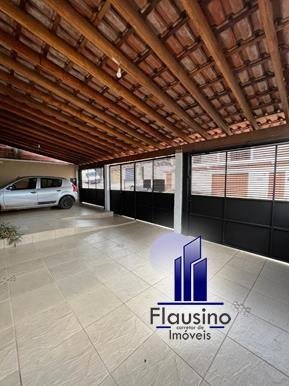 A CASA PRA SUA FAMÍLIA NO VALE DOS IPÊS EM VARGINHA MG (1)