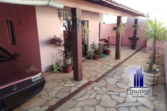 CASA TOP NO PARQUE DO RETIRO EM VARGINHA MG (10)