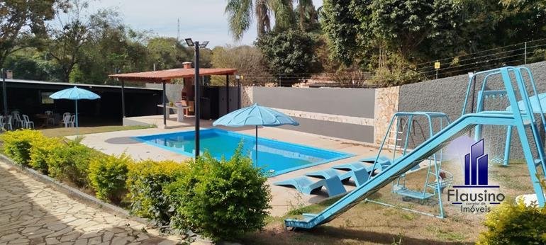 SUPER RANCHO NO RIO VERDE DENTRO DA CIDADE (1)