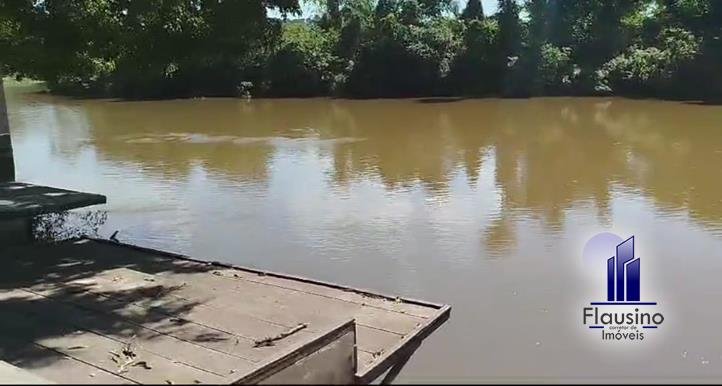 SUPER RANCHO NO RIO VERDE DENTRO DA CIDADE (17)