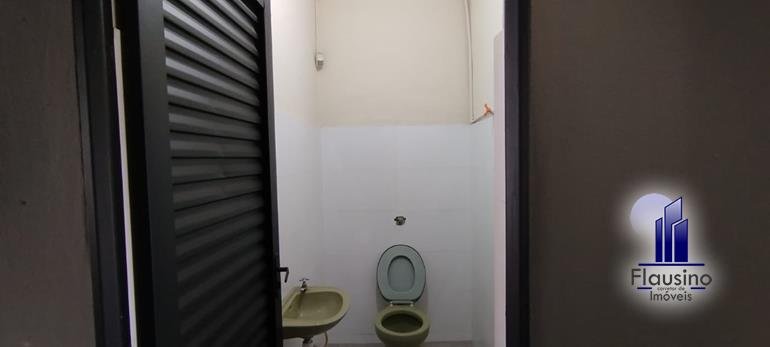 SUPER RANCHO NO RIO VERDE DENTRO DA CIDADE (3)