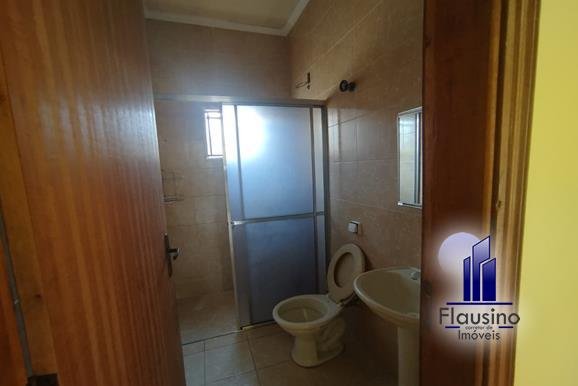 CASA NO PARQUE SÃO JOSÉ EM VARGINHA MG (6)