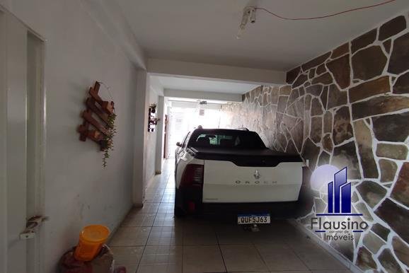 TRÊS IMÓVEIS EM UM NO SION EM VARGINHA MG (1)