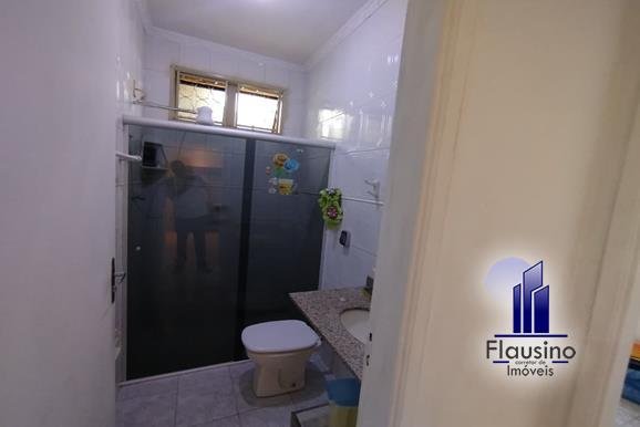 TRÊS IMÓVEIS EM UM NO SION EM VARGINHA MG (5)