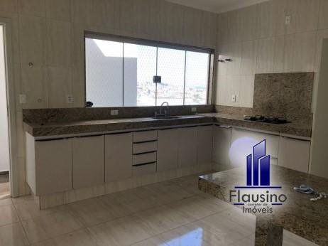 CASA TOP NO BOM PASTOR EM VARGINHA MG (15)