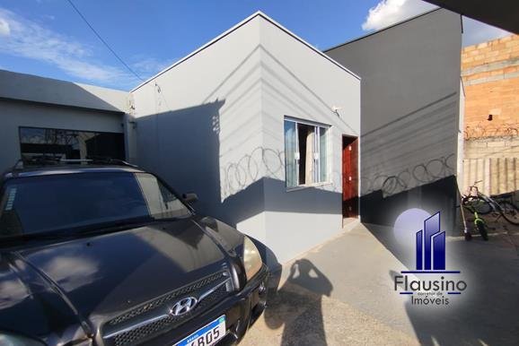 CASA E BARRACÃO NO ALTO DOS PINHEIROS EM VARGINHA MG (4)