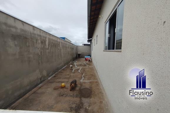 CASA PLANA NO SAGRADO CORAÇÃO EM VARGINHA MG (3)