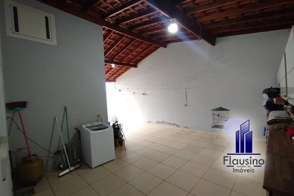 CASA PLANA NO SAGRADO CORAÇÃO EM VARGINHA MG (7)