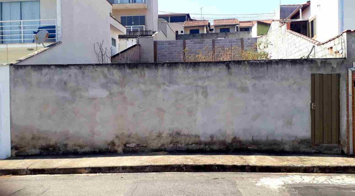TERRENO ÓTIMO JARDIM IITÁLIA EM VARGNHA MG (1)