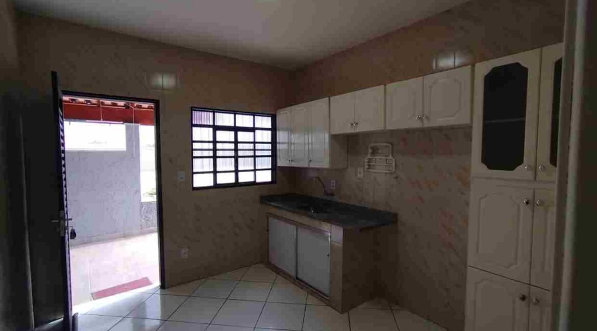 CASA MAGNÍFICA NO SANTA MARIA EM VARGINHA MG (8) (Copy)