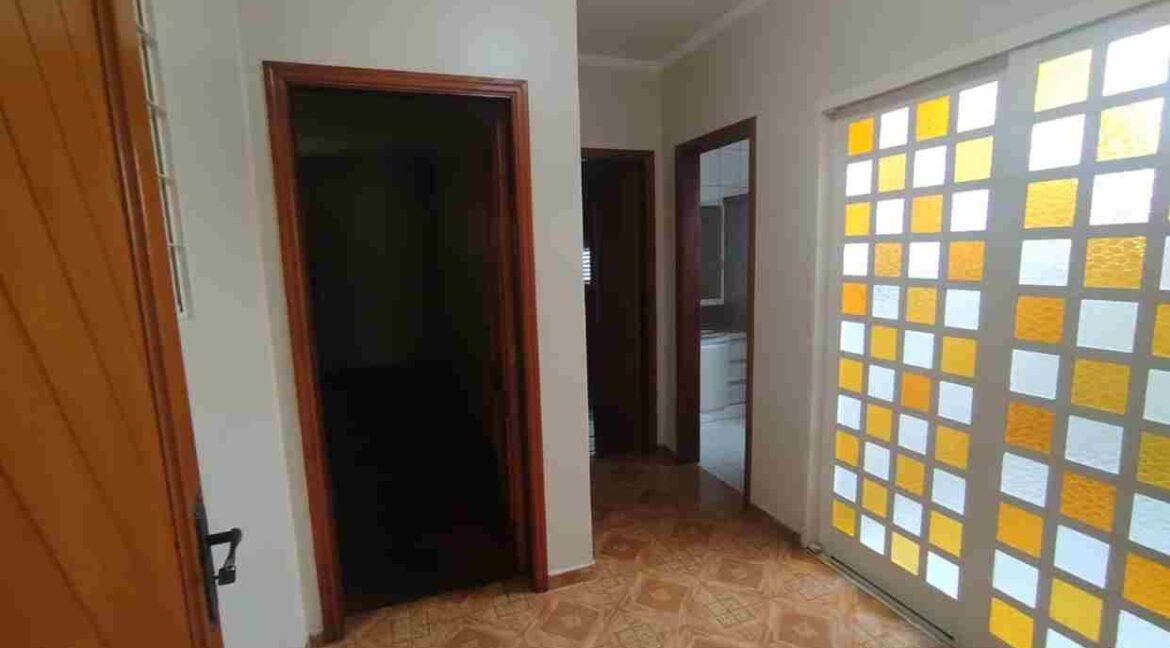 CASA 03 QUARTOS LOCAÇÃO CIDADE NOVA EM VARGINHA MG (10) (Copy)