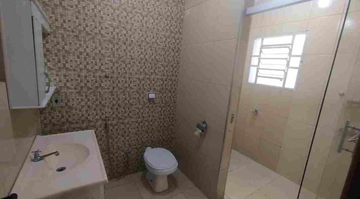 CASA 03 QUARTOS LOCAÇÃO CIDADE NOVA EM VARGINHA MG (15) (Copy)