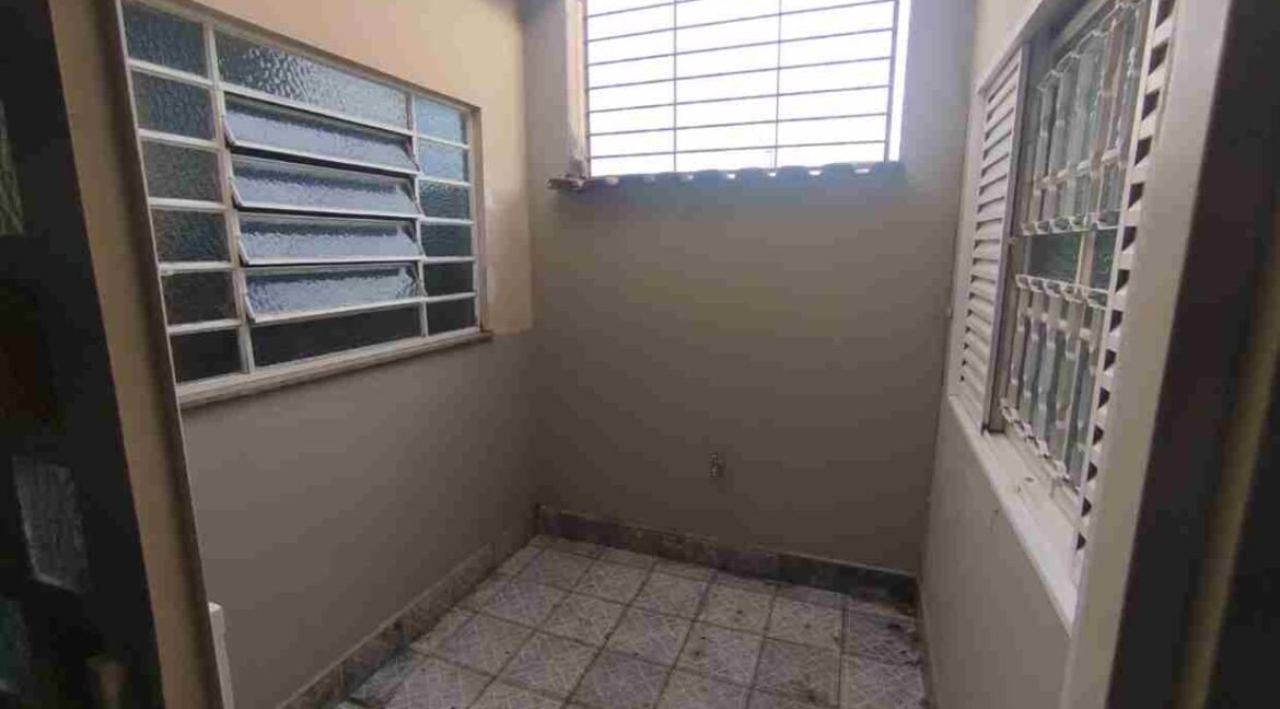 CASA 03 QUARTOS LOCAÇÃO CIDADE NOVA EM VARGINHA MG (16) (Copy)