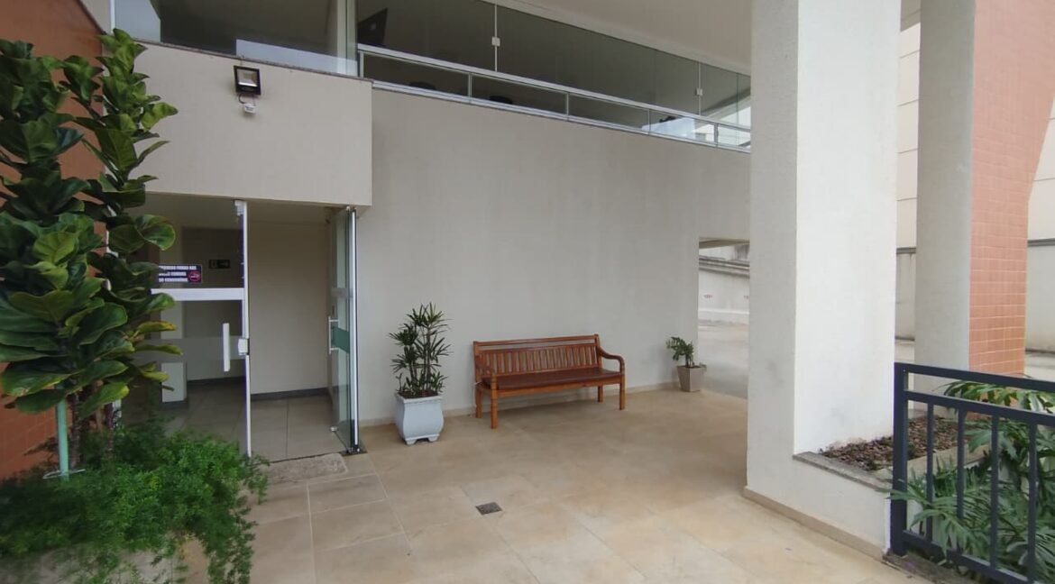UM DOCE DE APARTAMENTO NO CENTRO DE VARGINHA MG (31) (Copy)