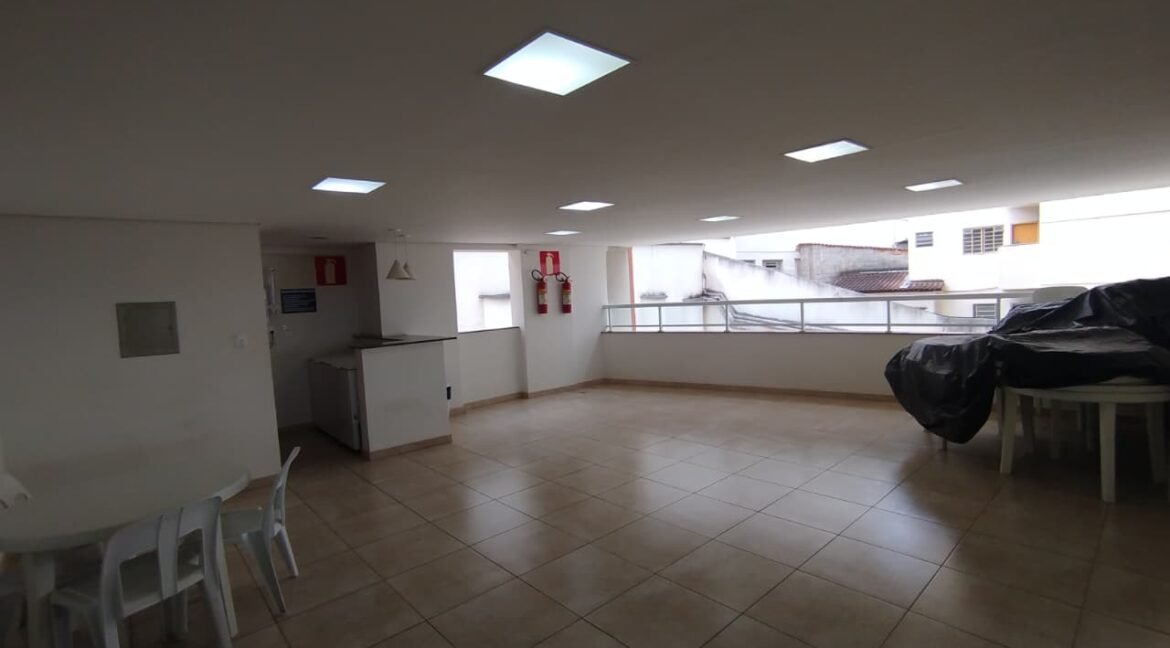 UM DOCE DE APARTAMENTO NO CENTRO DE VARGINHA MG (43) (Copy)