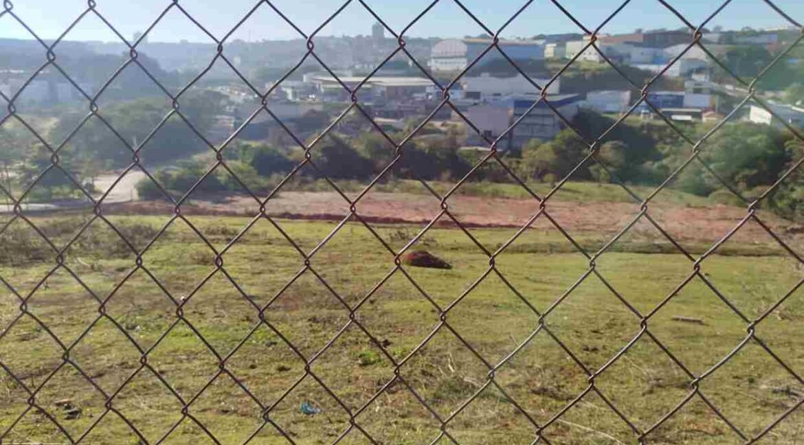 TERRENOS NO ALTA VILA EM VARGINHA MG (3) (Copy)