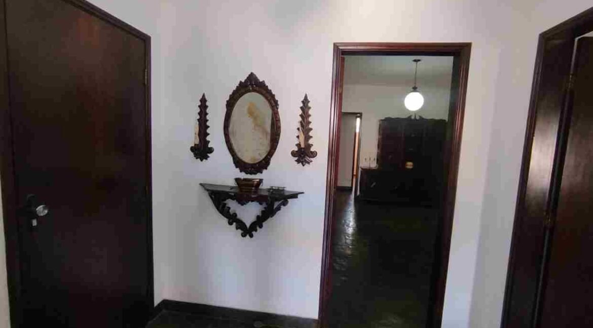 CASA NO CORAÇÃO DO CENTRO EM VARGINHA MG (15) (Copy)