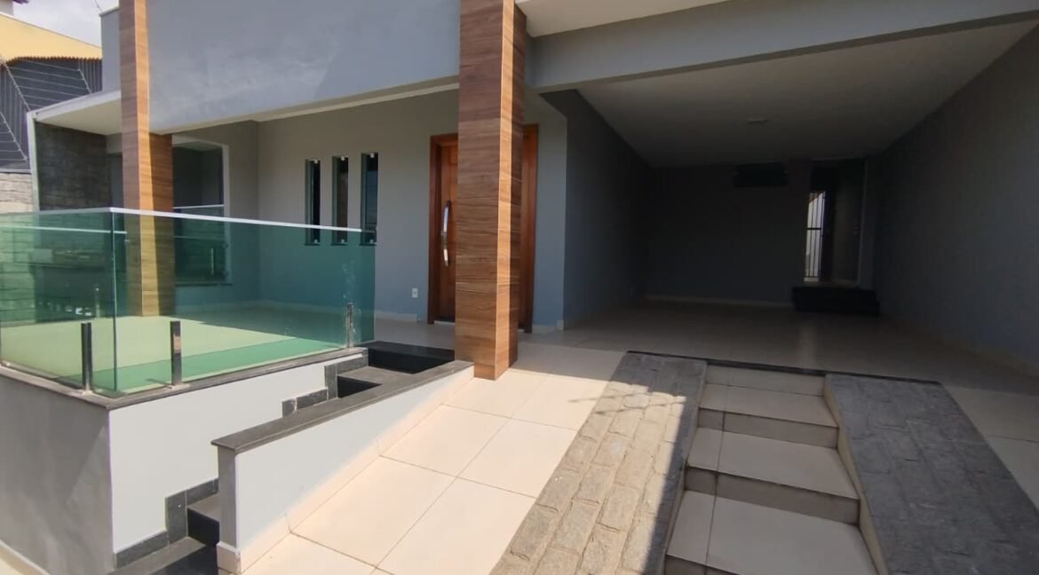 CASA EXCELENTE NO REZENDE EM VARGINHA MG (4)