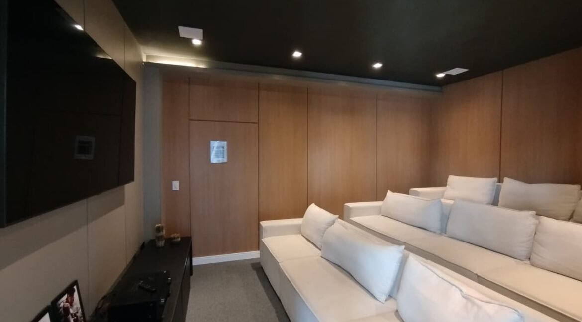 APARTAMENTO TRÊS QUARTOS COM TRÊS VAGAS NO SKYVISIION NOVO HORIZONTE EM VARGINHA MG (10)
