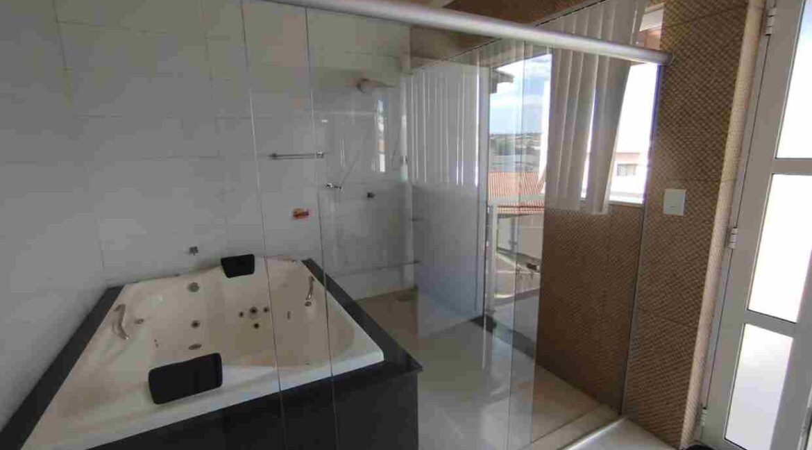 SUPER CASA NO CAMPOS ELÍSEOS EM VARGINHA MG (21) (Copy)